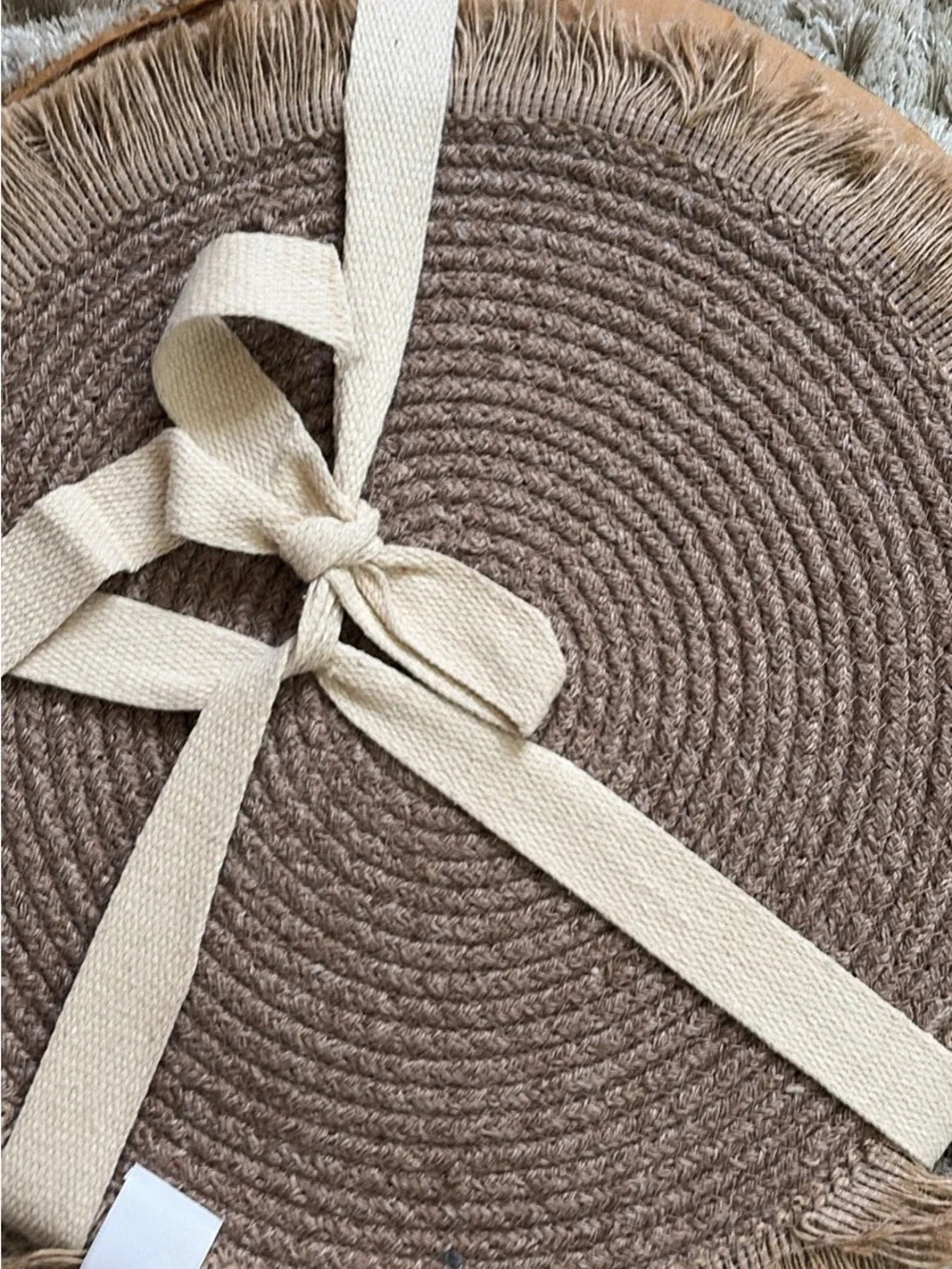 Urban 86  Brown Round Fringe Placemat Set - Natural Brown